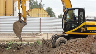 Выкопать яму экскаватором в Якутске от 951 руб. - 2Землекопа-Ктс 